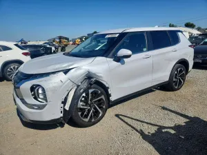 Mitsubishi Outlander 2.5L 4 2024
