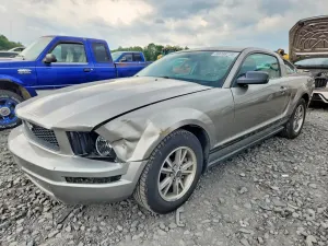 Ford Mustang 4.0L 6 2008
