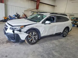 Subaru Outback 2.5L 4 2021