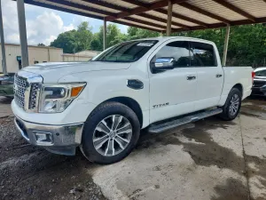 Nissan Titan 5.6L 8 2017