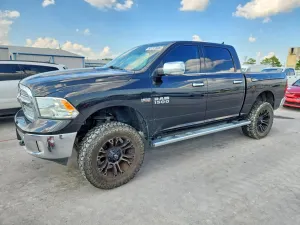 RAM 1500 5.7L 8 2017