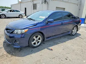 Toyota Corolla 1.8L 4 2012