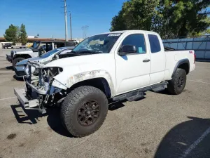 Toyota Tacoma 2.7L 4 2020