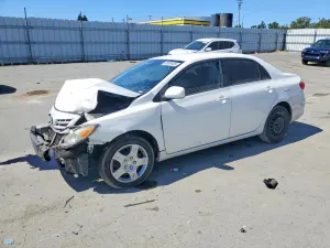 Toyota Corolla 1.8L 4 2013
