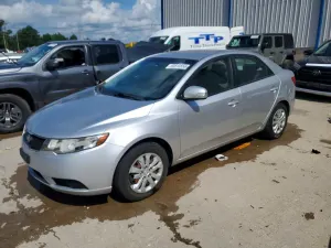Kia Cerato / Forte / K3 2.0L 4 2010