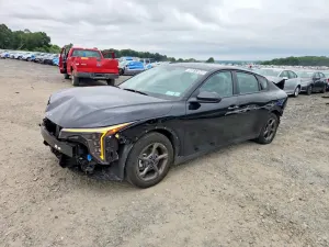 Kia K4 2.0L 4 2025