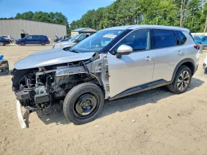 Nissan Rogue 2.5L 4 2021