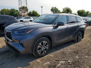 Toyota Highlander 3.5L 6 2022