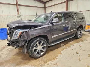 Cadillac Escalade 6.2L 8 2016