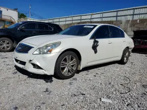 Infiniti G37 3.7L 6 2011