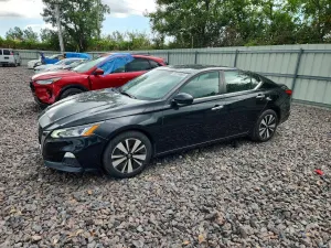 Nissan Altima 2.5L 4 2022