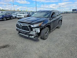 Toyota Highlander 2.4L 4 2025