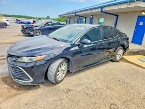 Toyota Camry 2.5L 4 2021