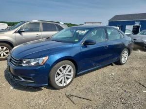 Volkswagen Passat 2.0L 4 2019