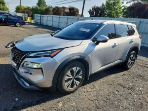 Nissan Rogue 2.5L 4 2021