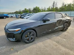 Audi A5 2.0L 4 2025