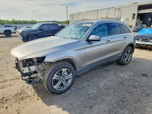 Mercedes-Benz GLC 2.0L 4 2019