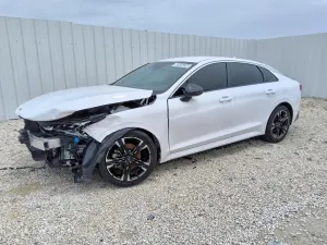 Kia K5 1.6L 4 2022