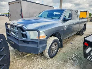 Dodge RAM 5.7L 8 2011