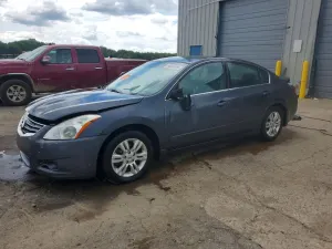 Nissan Altima 2.5L 4 2012