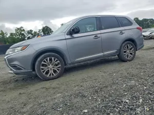 Mitsubishi Outlander 2.4L 4 2017