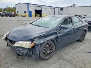 Toyota Camry 2.5L 4 2015