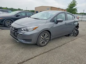Nissan Versa 1.6L 4 2025