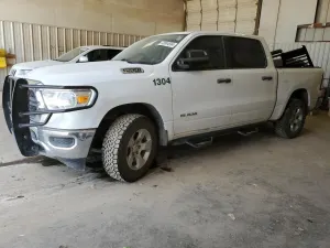 RAM 1500 5.7L 8 2020