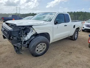 Nissan Frontier 3.8L 6 2023