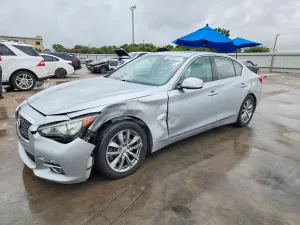 Infiniti Q50 2.0L 4 2016