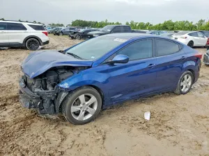 Hyundai Elantra 1.8L 4 2015