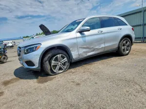 Mercedes-Benz GLC 2.0L 4 2016