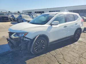 Nissan Rogue 2.5L 4 2018