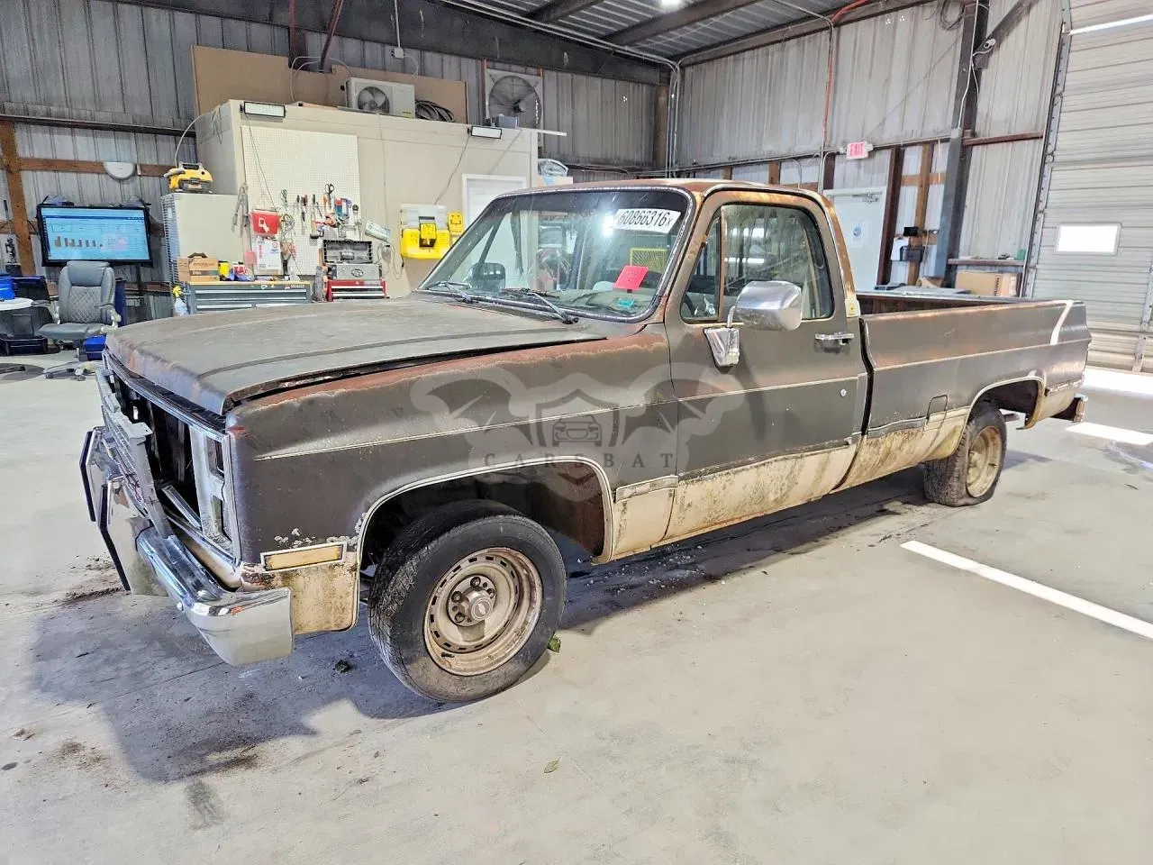 Chevrolet C-10 5.0L 8 1985