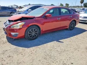 Nissan Altima 2.5L 4 2015
