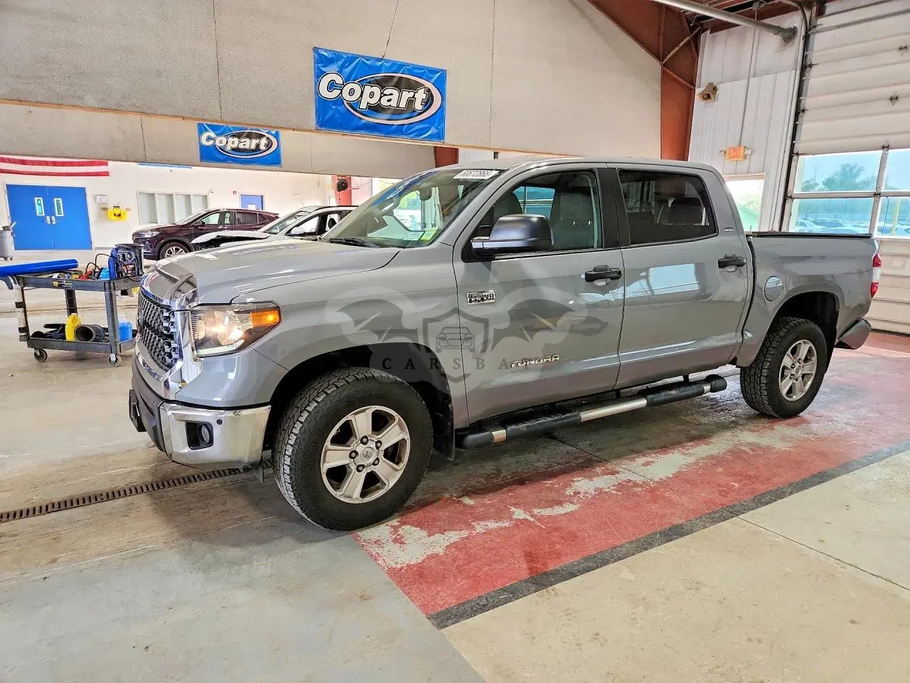 Toyota Tundra 5.7L 8 2020