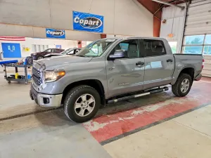 Toyota Tundra 5.7L 8 2020