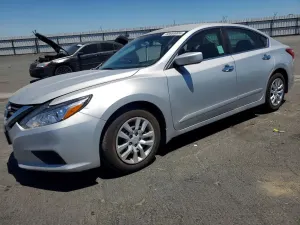 Nissan Altima 2.5L 4 2017