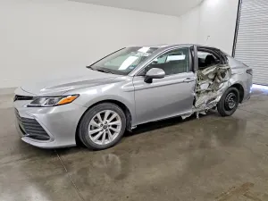 Toyota Camry 2.5L 4 2022