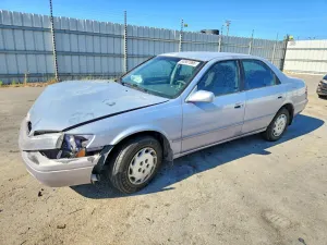 Toyota Camry 2.2L 4 1998