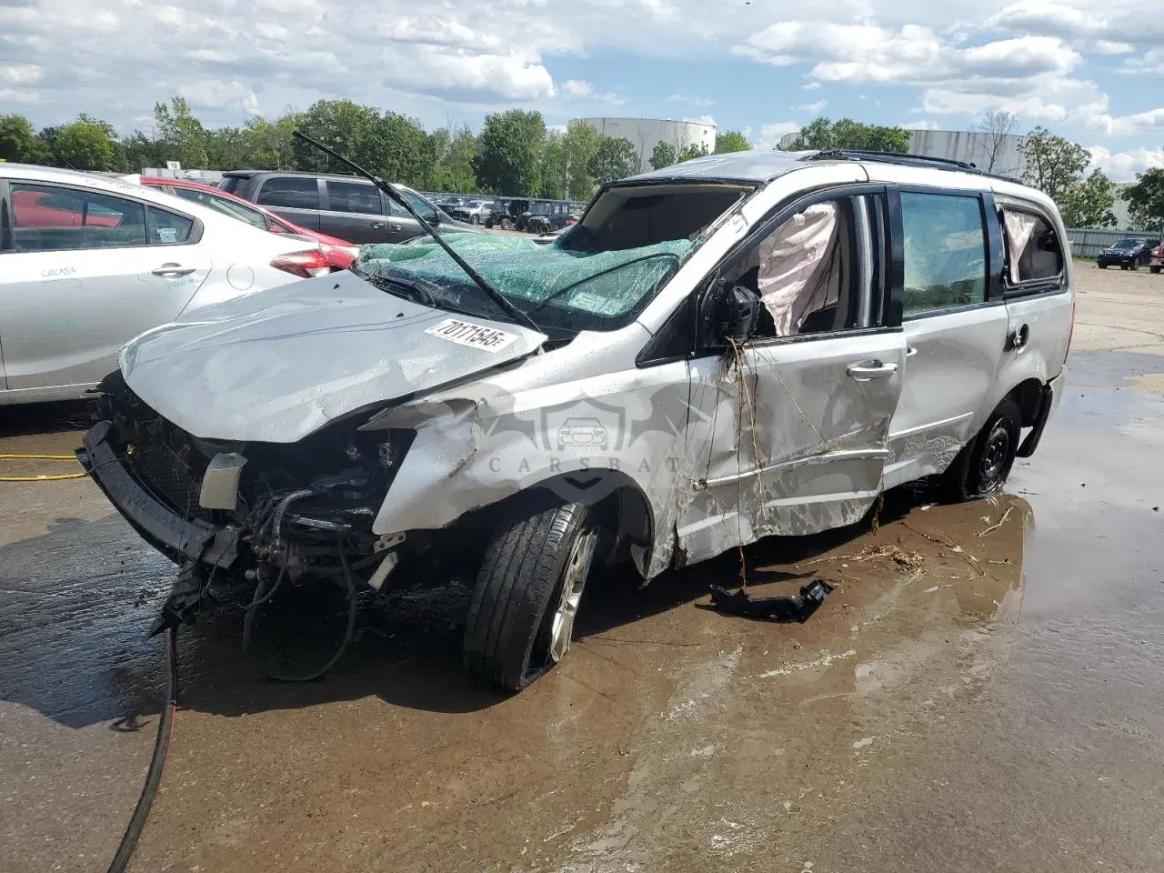 Dodge Grand Caravan (Caravan) 3.3L 6 2010