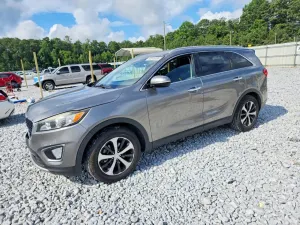 Kia Sorento 2.0L 4 2016