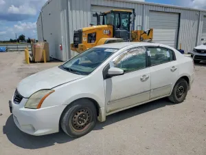 Nissan Sentra 2.0L 4 2011