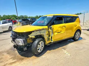 Kia Soul 2.0L 4 2020