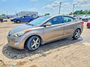 Hyundai Elantra 1.8L 4 2013