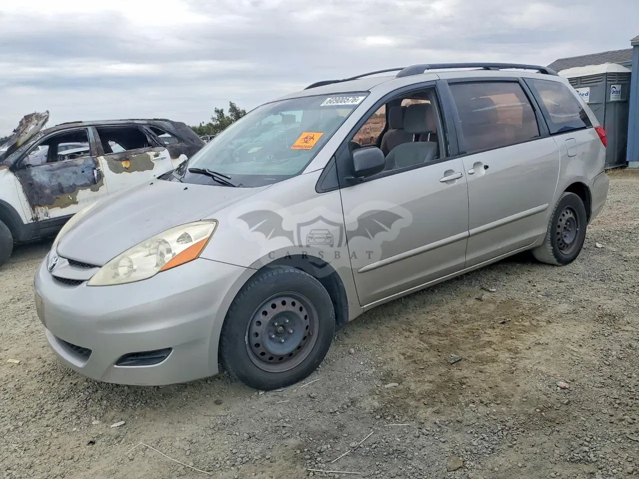 Toyota Sienna 3.5L 6 2010