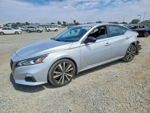 Nissan Altima 2.5L 4 2020