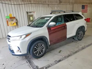 Toyota Highlander 3.5L 6 2019