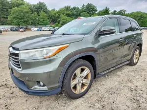 Toyota Highlander 3.5L 6 2015