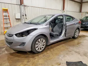 Hyundai Elantra 1.8L 4 2013